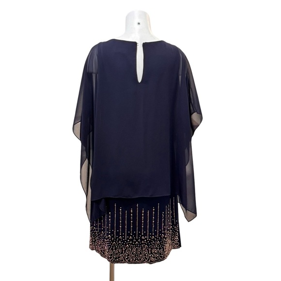 Xscape Beaded Chiffon-Cape Dress Size 6 - Picture 5 of 12